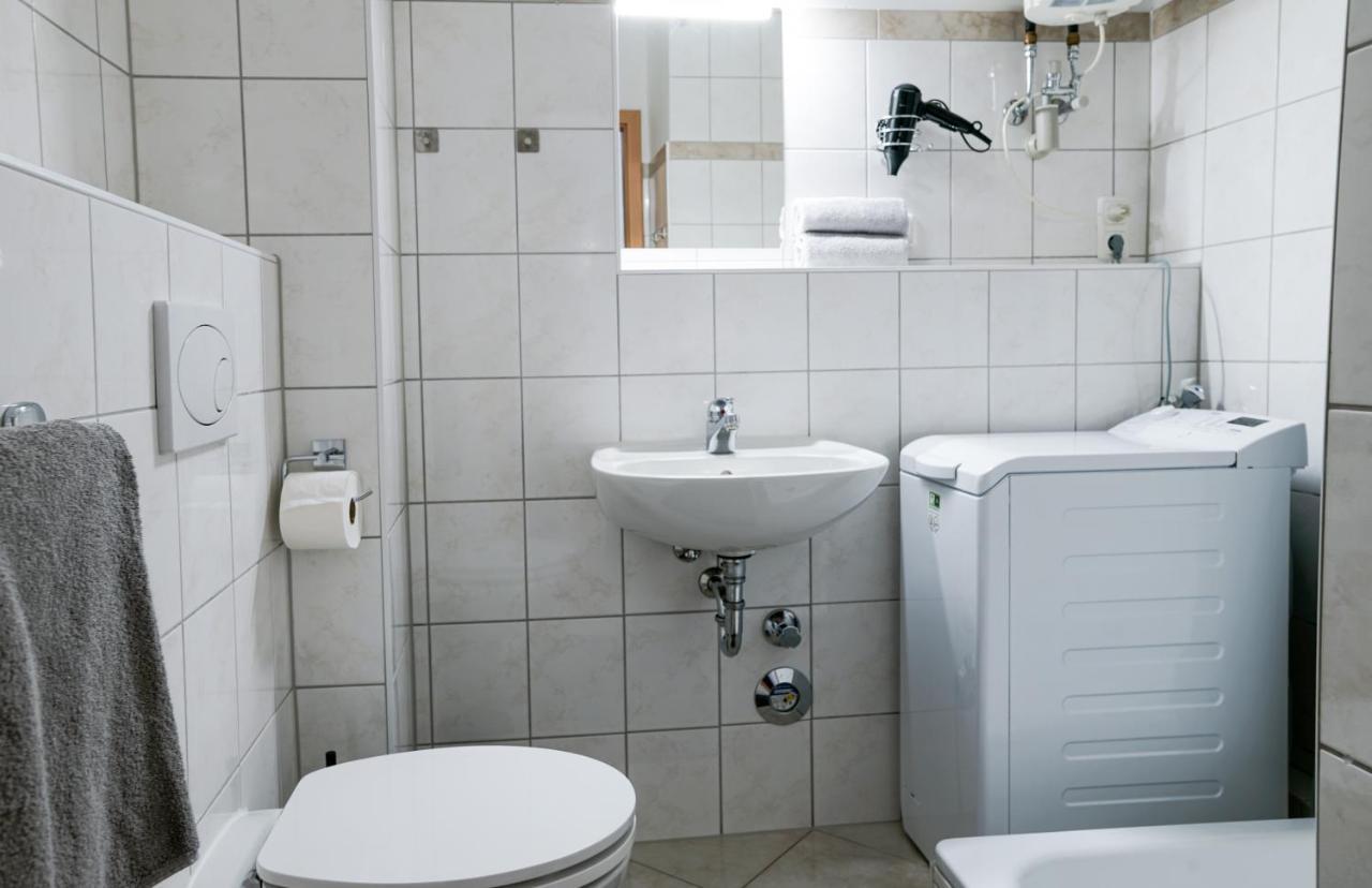 Gemuetliche Ferienwohnung In Der Altstadt Schwerin  Luaran gambar